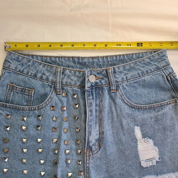Silver Studded High Waisted Festival Denim Shorts NWOT - Picture 7 of 12